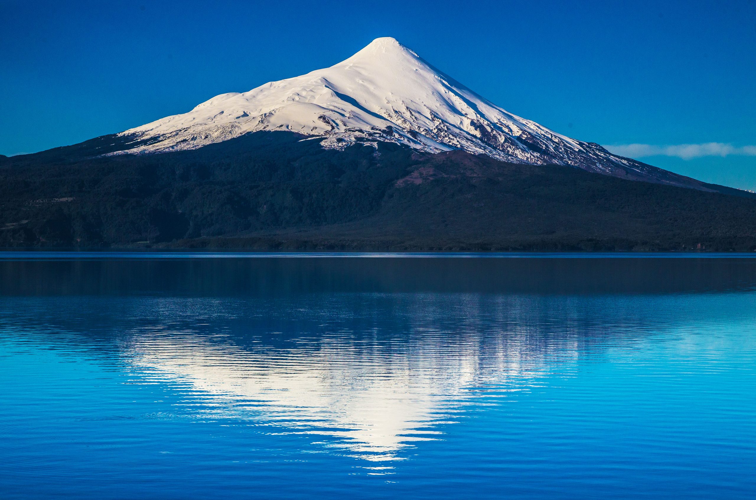 Los mejores miradores para ver el volcán Osorno desde el Hotel Puerto ...